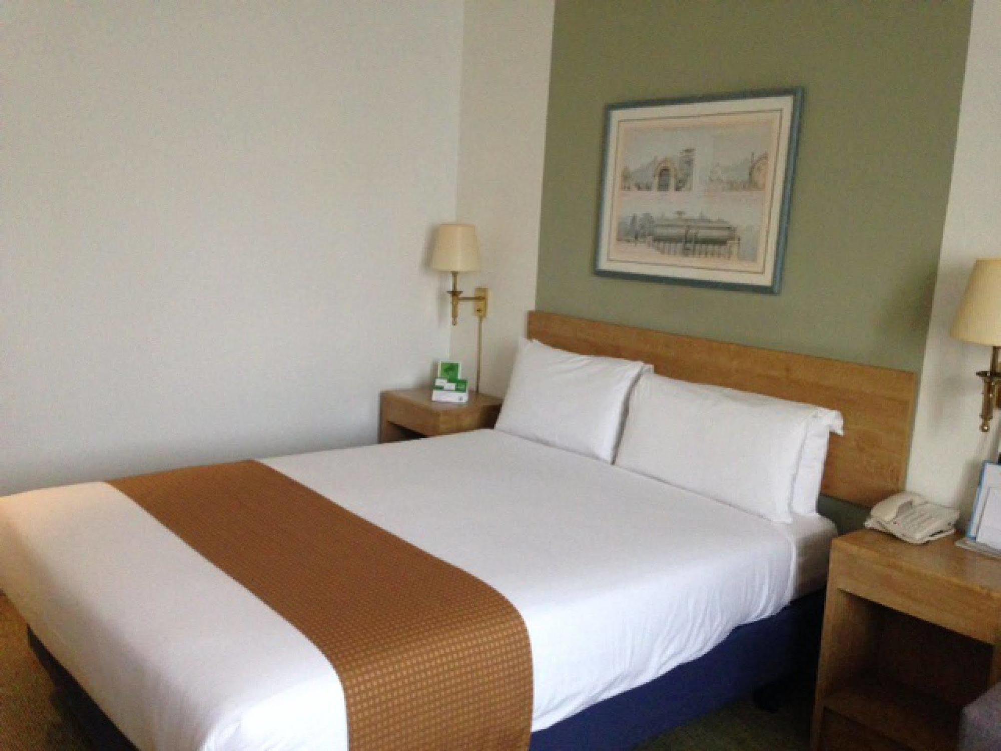 Holiday Inn Warrington By Ihg Warrington (Cheshire) Exterior foto